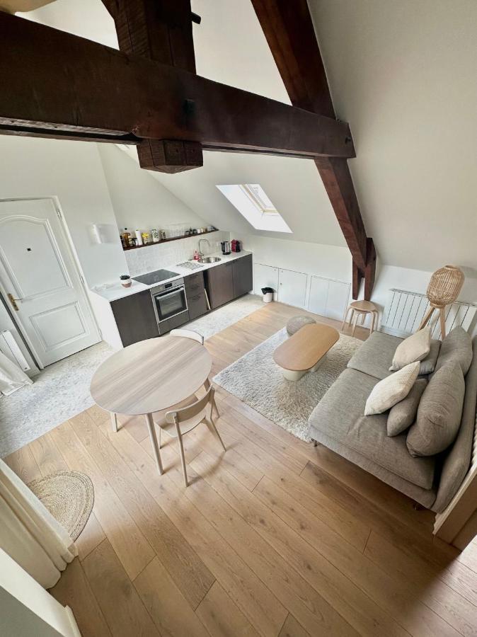 Ecrin De Calme Avec Terrasse Apartment ชองเบรี ภายนอก รูปภาพ